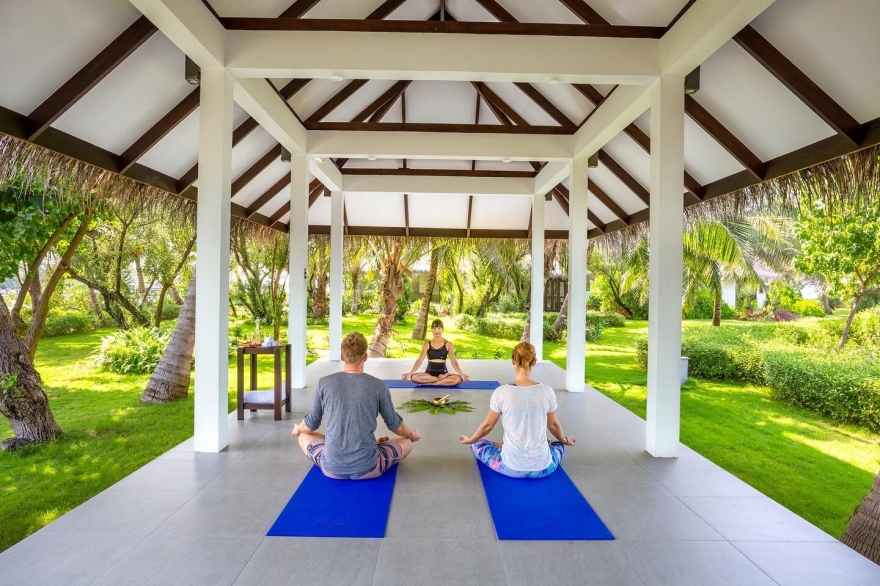 Rattan Offers a Meditative Focal Point in This Yoga Studio